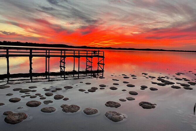 3 Day Pink Lake and Margaret River tour - Day 2: Natures Window, Hutt Lagoon light, Greenough lunch, and the Pinnacles