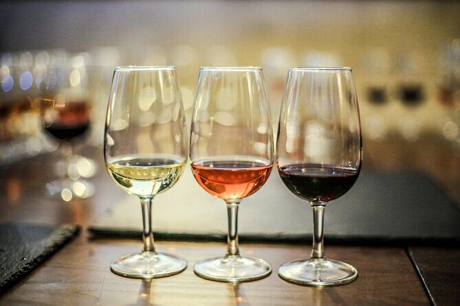 Bickley Valley Wine, Cider & Gin Tour - Premium Small Group Tour - Door-to-door pickup and how the 7-hour rhythm works