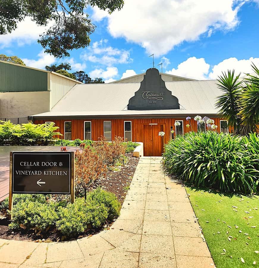 From Perth: Full-Day Margaret River Wine Tastings & Lunch - Estate lunch at Wise (and other top venues): where the price starts to make sense