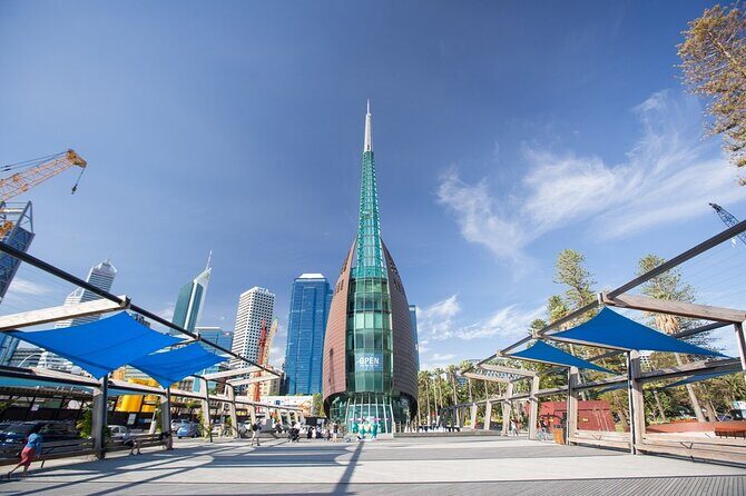 Full-Day Yanchep National Park, Cave & Hillarys - Lake Joondalup and Hillarys Marina: finishing by the water, not inside your head
