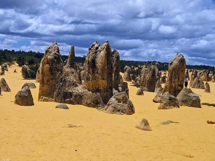 Perth: Pinnacles Desert & Sand Dunes Private Day Tour - Pinnacles Discovery Centre: The Quick Lesson That Makes the Walk Better
