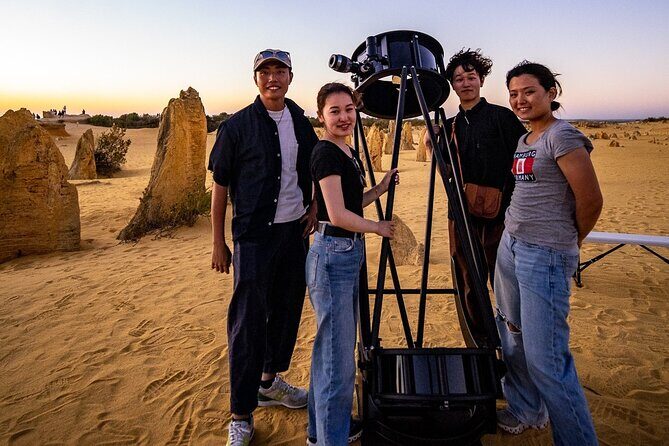 Pinnacles Desert Sunset Dinner and Stargazing Tour - Lancelin Sand Dunes: sandboarding and quick photos